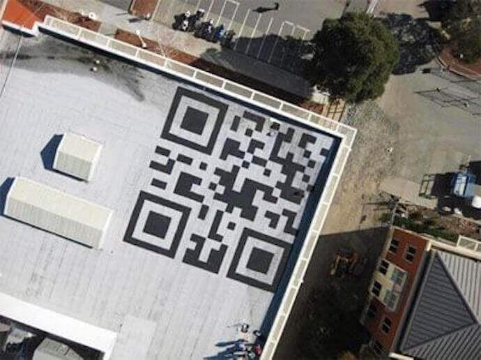 qr code in space