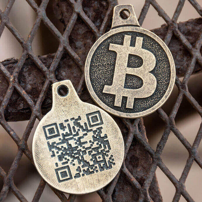 Bizarre QR Code use cases: Keychains