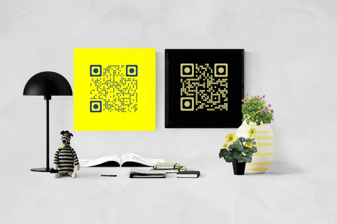 A QR Code with transparent background.