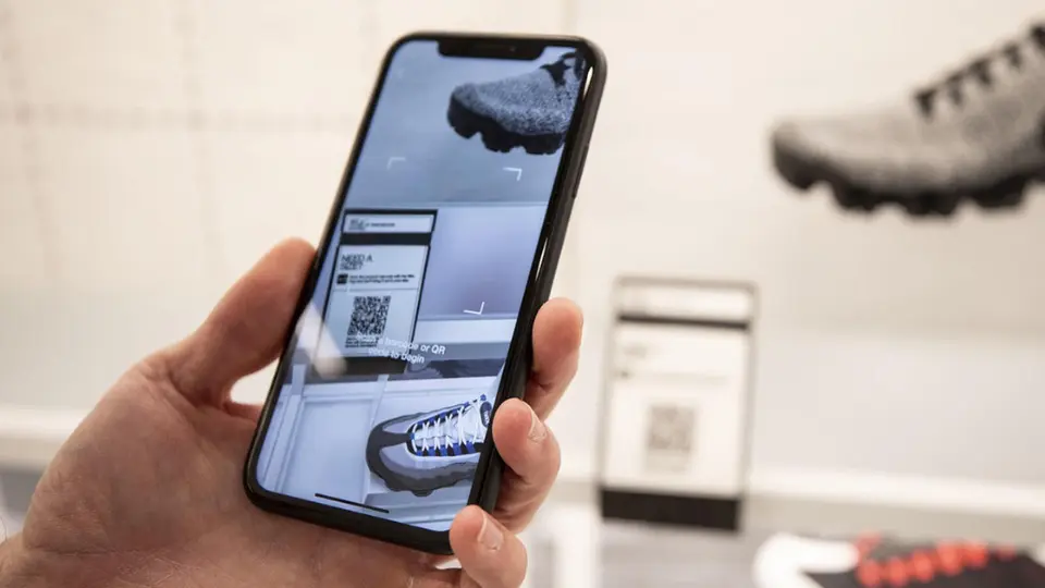 A case study on how Nike used QR Codes in Scan a Mannequin campaign to cater their audience better