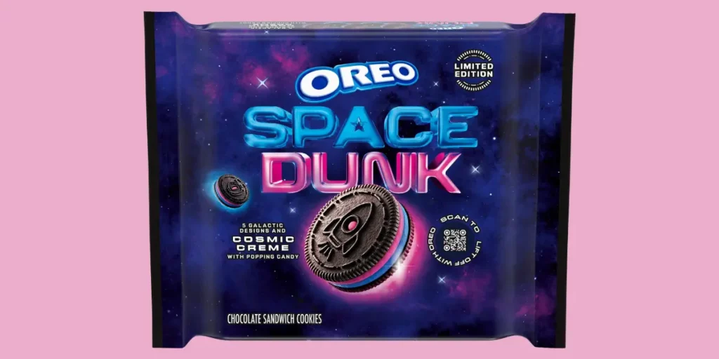 Packet of Oreo's Space Dunk cookies featuring a QR code with the CTA "Scan to Lift Off with Oreo."